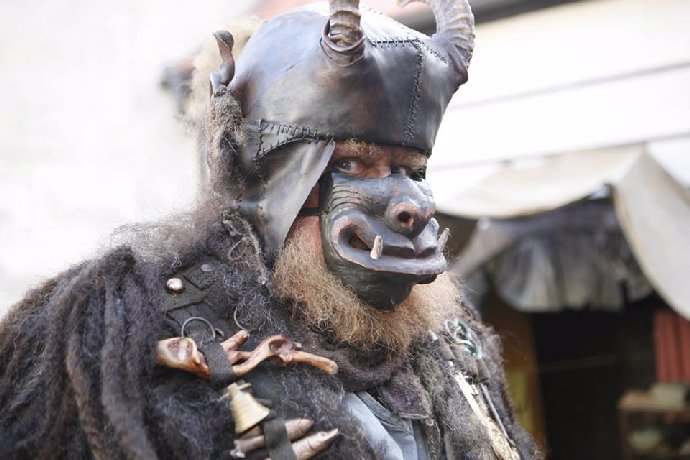 Takový čert by vaše dítko na Mikuláše spolehlivě donutil slíbit, že bude příští rok hodné.