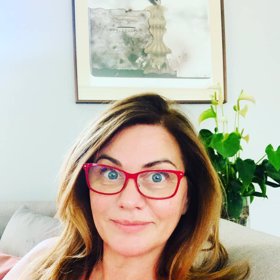 Monika to chtěla ututlat déle.