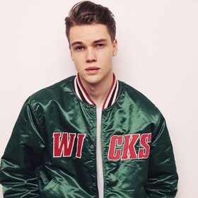 Mikolas Josef odstartuje letošní program v Mattoni Life Baru.