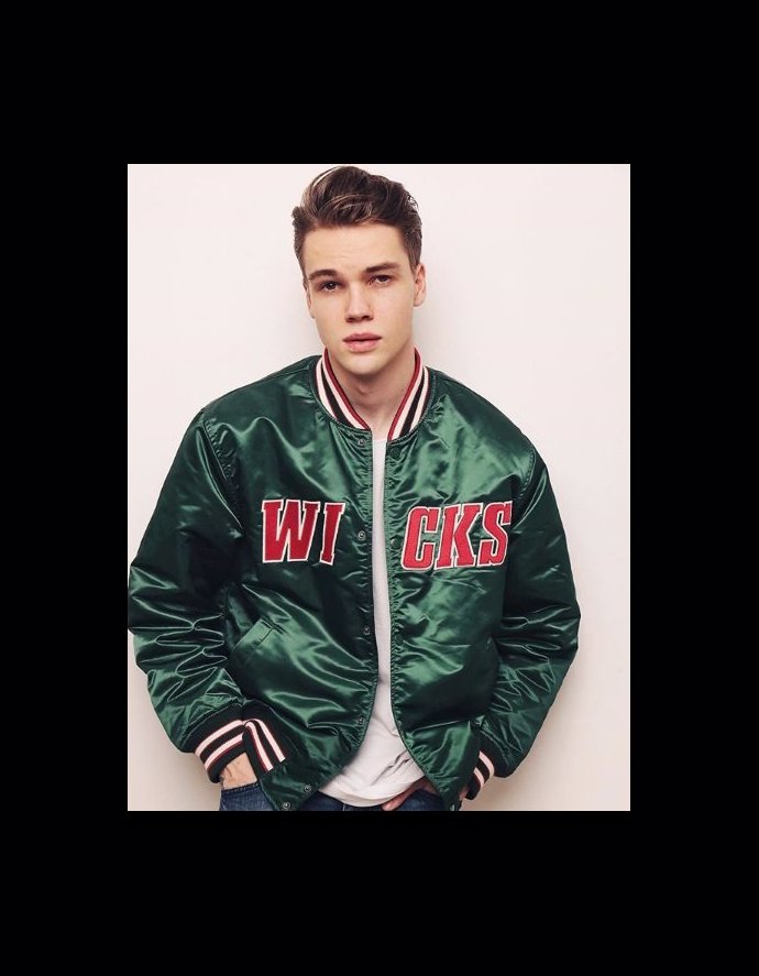 Mikolas Josef odstartuje letošní program v Mattoni Life Baru. 