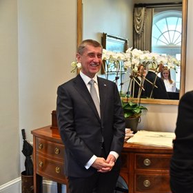 Andrej Babiš pozval Ivanku do Česka.