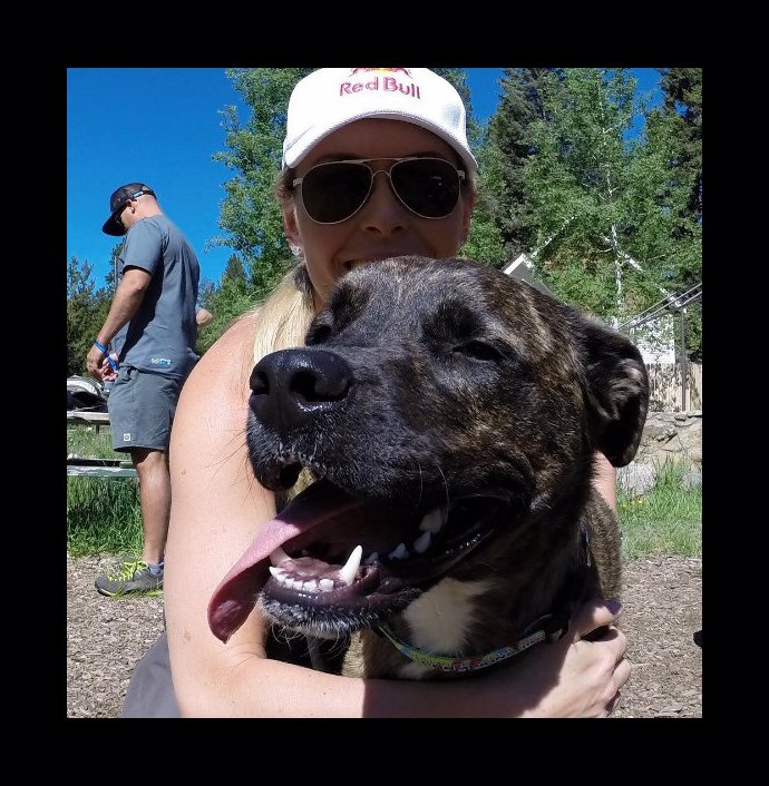 Lindsey Vonn se svým milovaným psem.