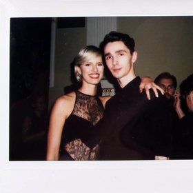 Stál po boku i takové módní hvězdě, jakou je Karolína Kurková.