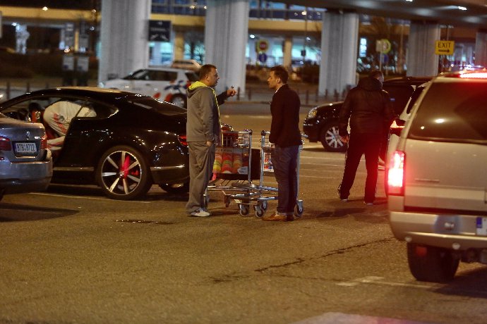 Leoš mluví se Šteklem, tak tohle už by super nikdo neřekl.