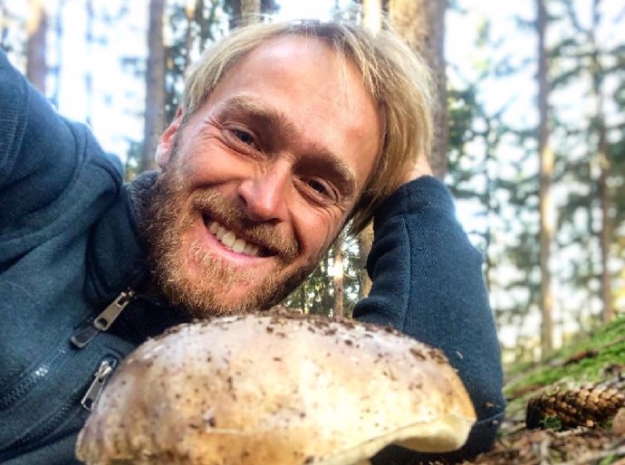 Jakub Vágner z tváře nesundá úsměv.