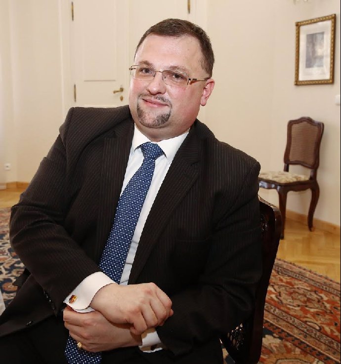 Odborník na protokol Jindřich Forejt.