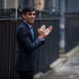 Britové byli pro už před koronavirem.