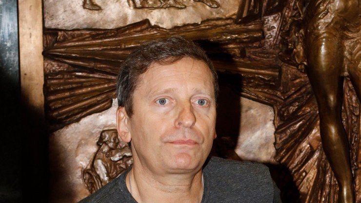 Galerie Patnáctiletý František Prachař oťukává svět showbyznysu Otce