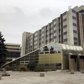 O osudu hotelu se jedná už několik let.