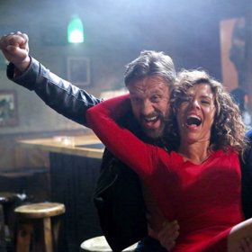 Eva Jeníčková to v seriálu Polda po boku Davida Matáska (2018) pořádně rozjela.