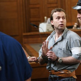 Podmínečně propuštěn může být nejdříve v roce 2038.