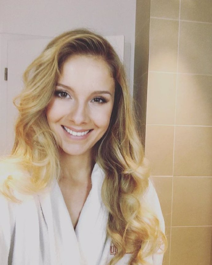 Obdivuje v něm svou manželku a moc se z příchodu miminka raduje.