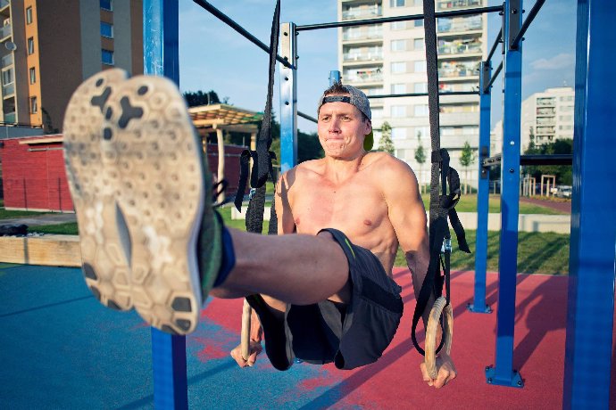 Hned v úvodu musela herečka Krausovi vysvětlovat, proč jí nevyšel vztah s tělocvikářem.