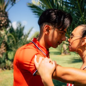 Jan Bendig a Lucie Bikárová makají společně na vlastní tvorbě.