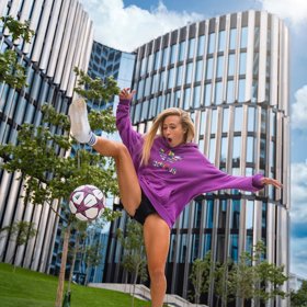 Fotbalistka a youtuberka Barbora Votíková