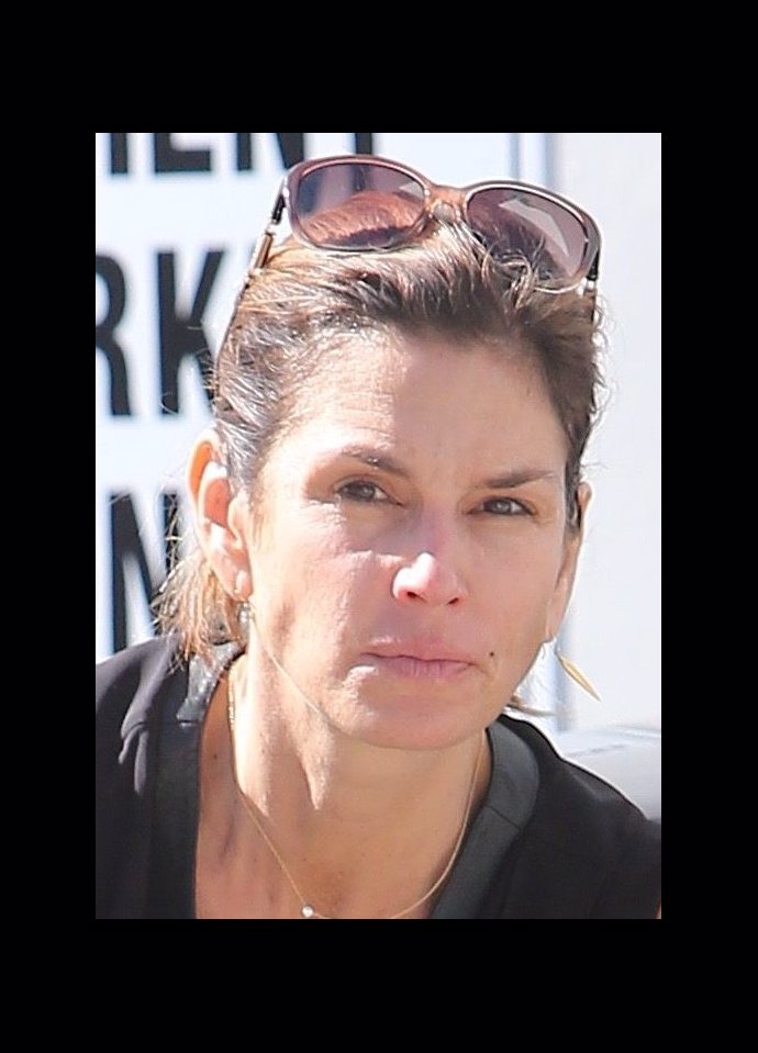 Cindy Crawford bez make-upu.