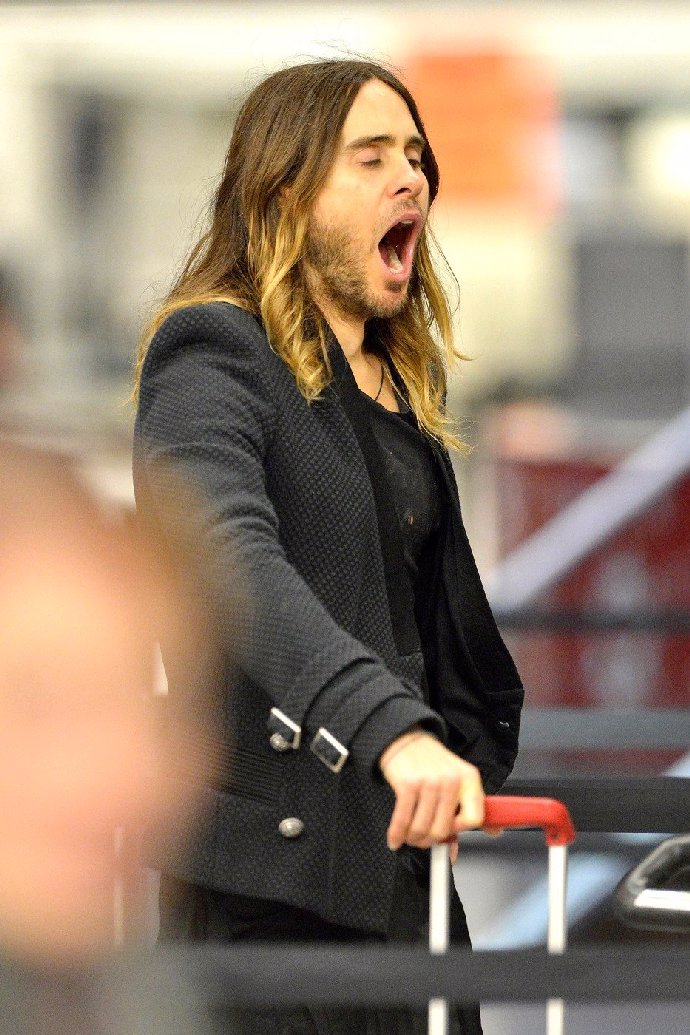 Jared Leto čelí vážným obviněním.