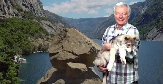 Nechápe totiž, jak mohou romští zástupci sedět v jedné organizaci s kontroverzním politikem Miroslavem Sládkem.