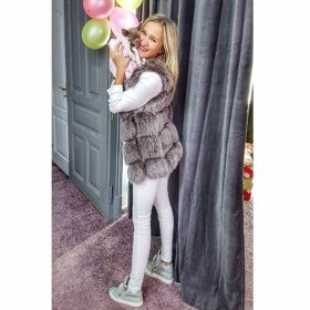 I když svého psa miluje, ostatní zvířata kvůli své kráse odsoudila na smrt.