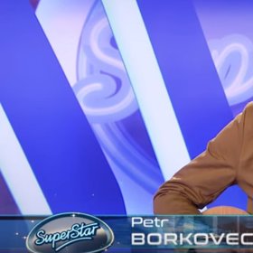 Ještě v SuperStar problémy neměl.