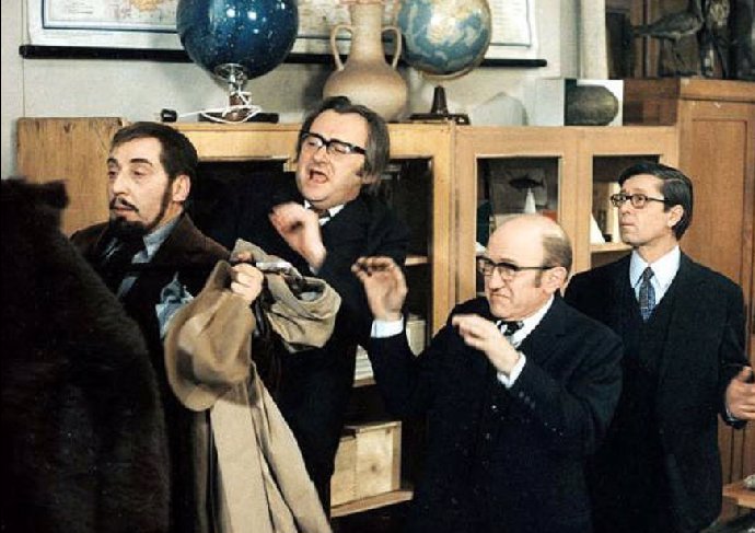 Skvělí herci Kopecký, Sovák, Filipovský a Václav Kotva.