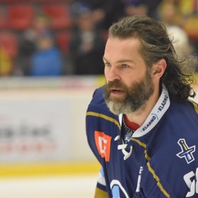 Nedávno získal významné ocenění.