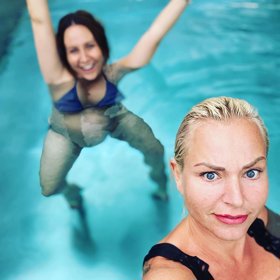 Holky se přitom musely zvěčnit.