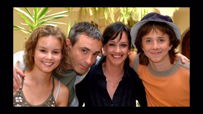 Celá rodina Jordánova: Patricie Solaříková, Petr Vacek, Tereza Brodská a Jakub Štáfek