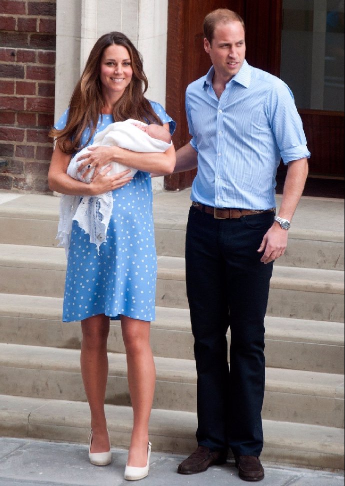 Princezna Kate a princ William se svým prvorozeným synem princem Georgem. 