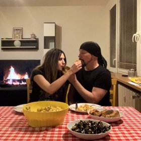 Vzájemně se vykrmovali.