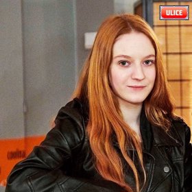 Ema v Ulici dnes. Je už to velká slečna.