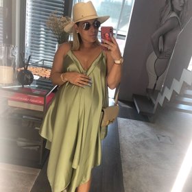 Malý Jakub přišel na svět v neděli.