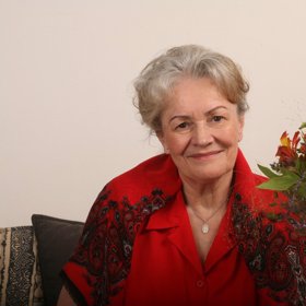 Věra byla jeho druhou ženou, kterou zabila rakovina.