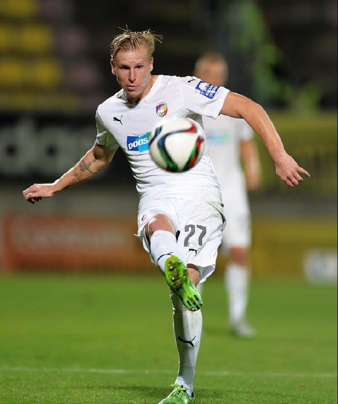 Jeho domovský klub FC Viktoria Plzeň na svou velkou legendu a velkého srdcaře ale ani po letech nezapomněl.