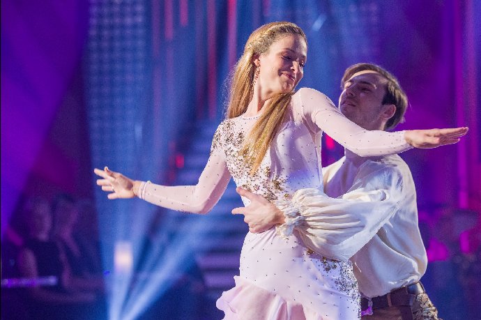 Veronika Khek Kubařová ve StarDance.