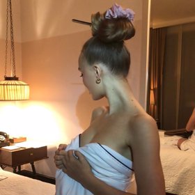 Lily se ale dušuje, že už je v pořádku.