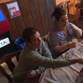 Pivo chlastal každý den.