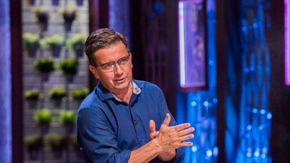 FOTO: Karel to zřejmě přehnal s alkoholem.