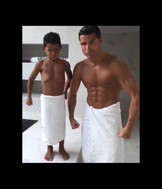 Fotbal hraje už i jeden z jeho synů.