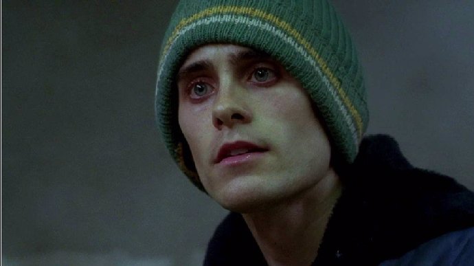 Jared Leto jako Harry Goldfarb ve filmu Requiem za sen. Hrál drogově závislého a vůbec nejedl. Z hladu trpěl halucinacemi.