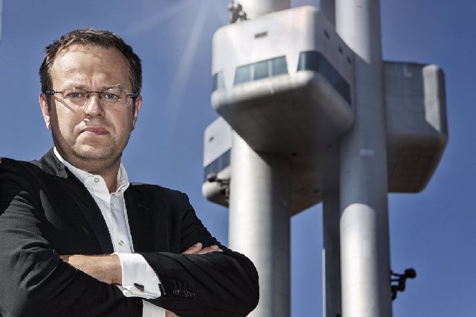 Společnost Moravec Media sídlí v pražských Strašnicích nedaleko konkurenční Primy.