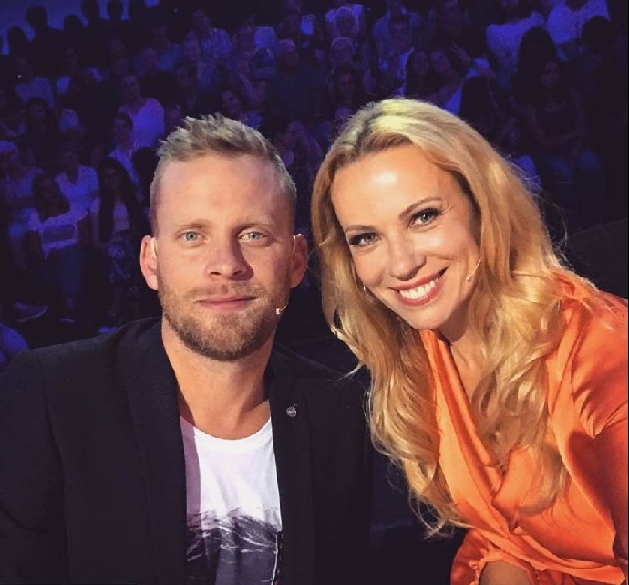 Jakub a Diana se prý sblížili až moc.