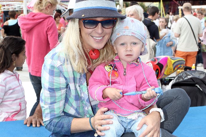 Salma Hájek s maminkou Zuzanou Belohorcovou před lety.