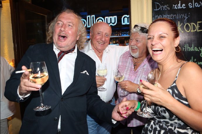 Vysmátý Kristian Kodet.