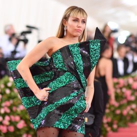 Miley Cyrus přiznala, že účinkování na Disney Channel bylo zahulme pro psychiku.