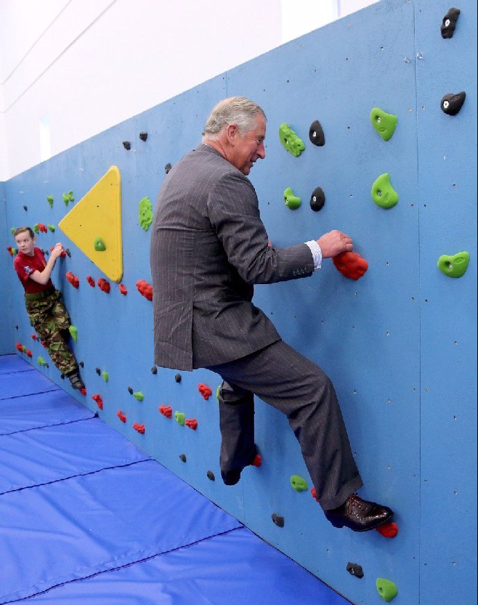 Král Karel III. je na svůj věk poměrně aktivní. 