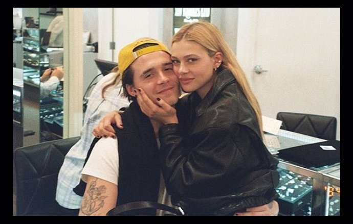 Brooklyn Beckham se nebaví se svou rodinou. 