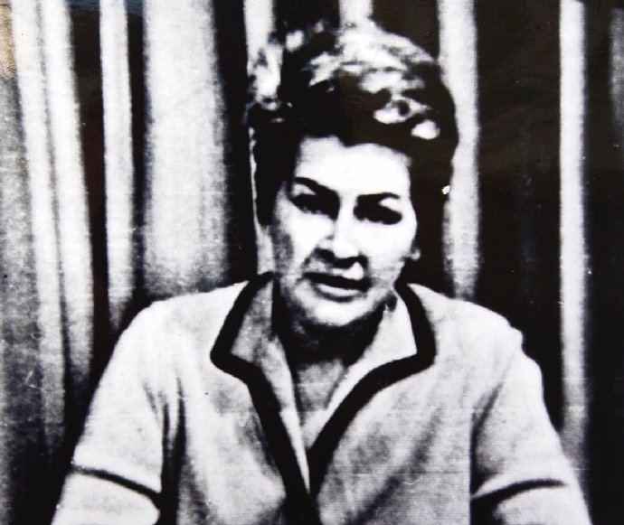 Legendární hlasatelka Kamila Moučková.