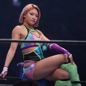 Zřejmě spáchala sebevraždu.