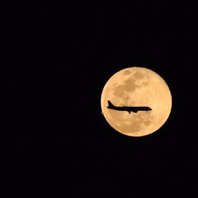 Měsíc v úplňku je krásný, ale co teprve v takové blízkosti...